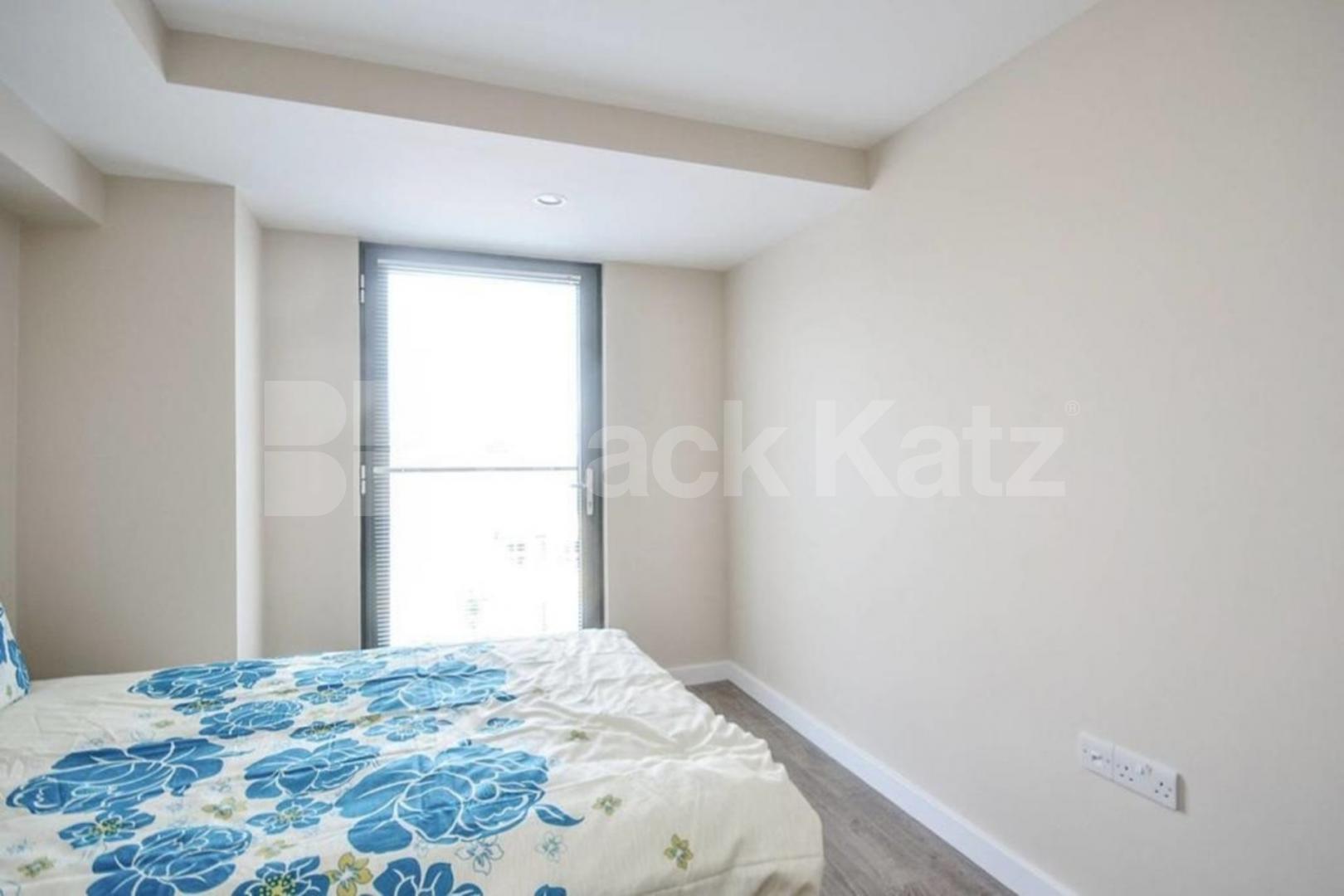 Modern 3 bedroom within a new development close to shoreditch Park Mintern Street, Shoreditch Park